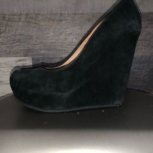 Aldo Suede Platform Wedges (All Black; Size 10)